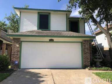 Main picture of 2108 Avignon Dr