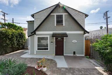 Main picture of 3031 Ivy St