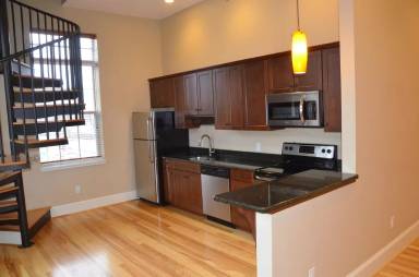 Main picture of 51 Allen St