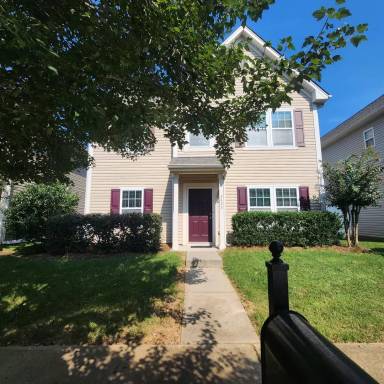 Main picture of 2414 Autumn Mist Dr