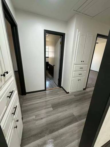Main picture of 2816 N Crescent Dr