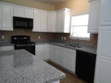 Main picture of 26222 Avoyelles Ave