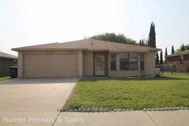 Main picture of 2804 Derby Dr