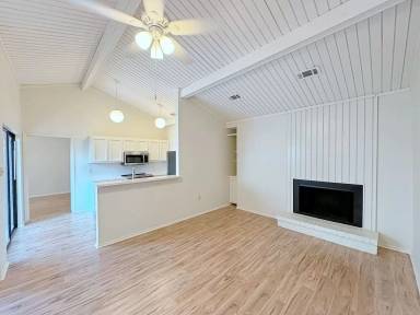 Main picture of 7959 Pennth Ave