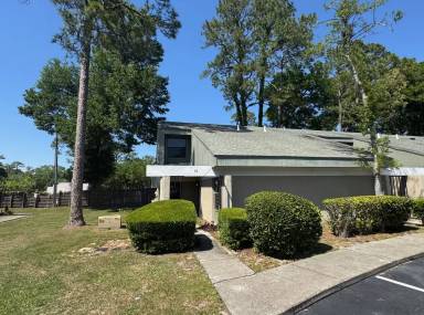 Main picture of Woodside Villas