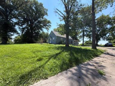Main picture of 12326 Larimore Rd