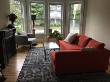 Main picture of 231 Pawling Ave