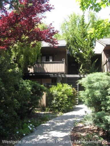 Main picture of 47 Creek Ct