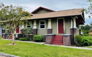 Main picture of 519 E Charles St