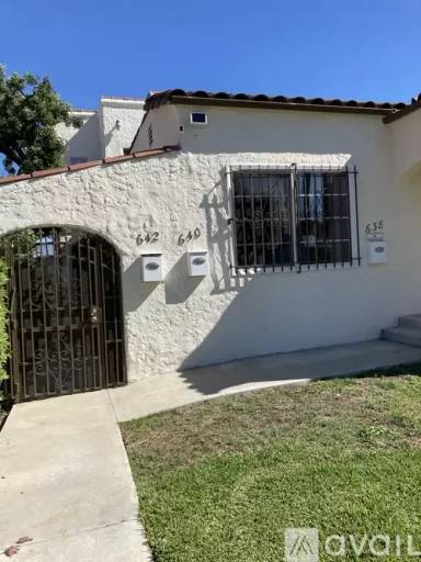 Main picture of 640 N Vista St
