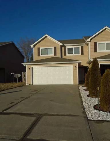 Main picture of 2602 Deerfield Blvd