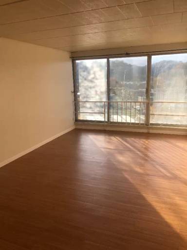 Main picture of 508 4 St