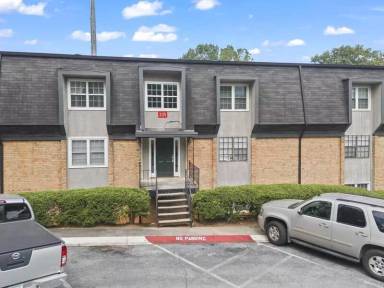 Main picture of 335 Winding River Dr