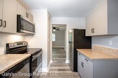 Main picture of 150 Fairfield Pl NW