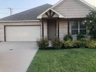 Main picture of 5636 McLanahan Ln