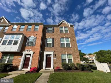 Main picture of 1126 Oakwood St