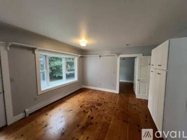 Main picture of 22 Fairview St