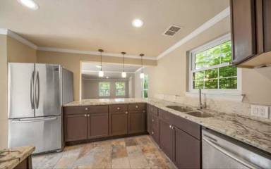 Main picture of 4923 Blessing St