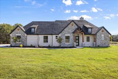 Main picture of 2057 Glenhollow Dr