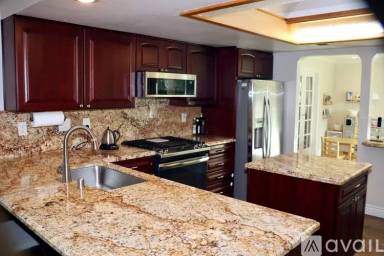 Main picture of 1149 Paradise Dr