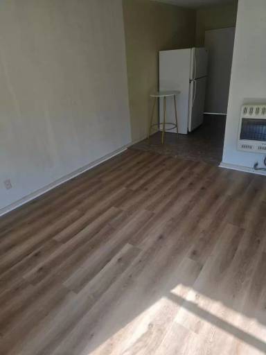 Main picture of 403 17th Ave