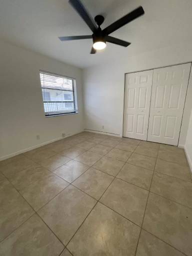 Main picture of 5536 Park Rd