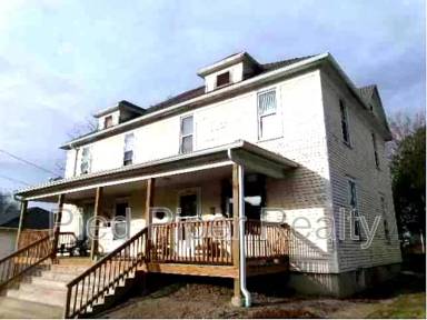 Main picture of 222 W Avon St