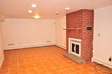 Main picture of 8 Grove St