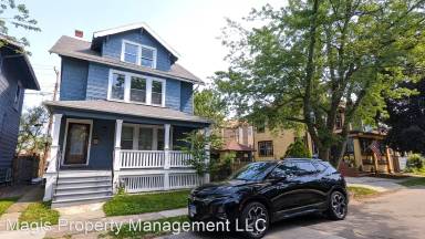 Main picture of 39 Revere Pl