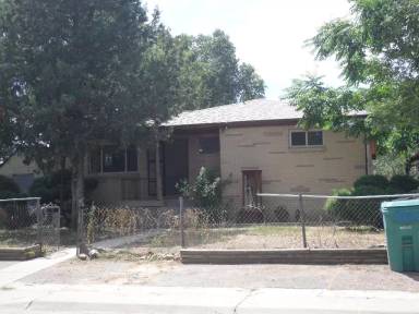 Main picture of 8091 Jasmine St