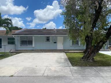 Main picture of 4975 SW 129th Ct