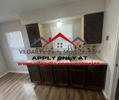 Main picture of 4990 Virginia St