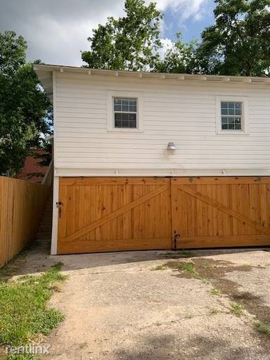 Main picture of 6816 Sherman St