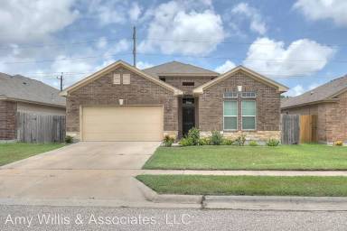 Main picture of 8010 Barlovento St