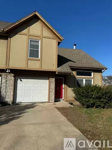 Main picture of 7806 W 152nd Ter
