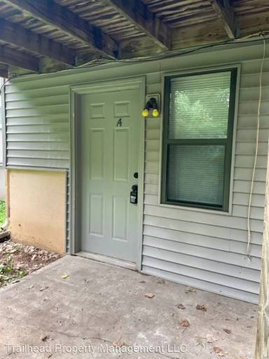 Main picture of 8205 North Everton Avenue - C
