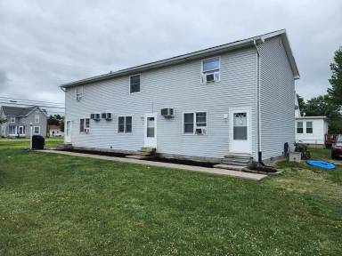 Main picture of 613 Cedar St