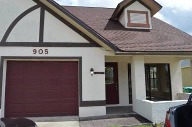 Main picture of 905 Cape Coral Pkwy W