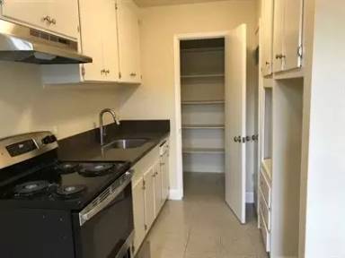 Main picture of 4611 E Inyo St