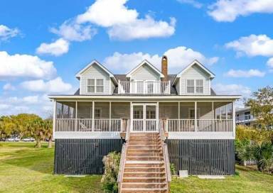 Main picture of 2108 Ion Ave