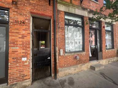 Main picture of 1124 Broadway St