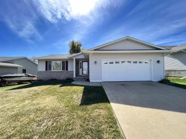 Main picture of 2305 Eastlawn Dr