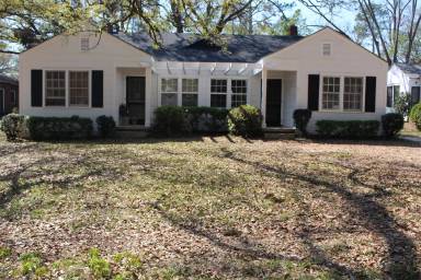 Main picture of 918 Rosedale Ave