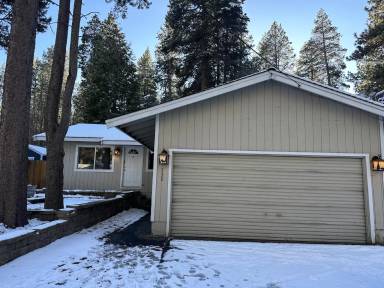 Main picture of 730 Hazel Dr