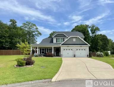 Main picture of 745 Claremont Ct
