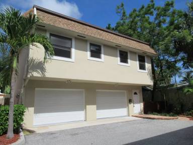 Main picture of 810 Park Pl