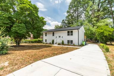 Main picture of 3517 Huntleigh Dr