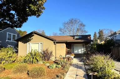 Main picture of 164 Heather Ln