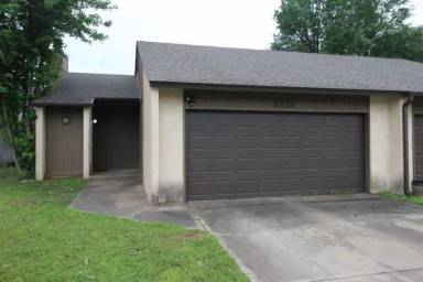 Main picture of 2213 W Galveston St