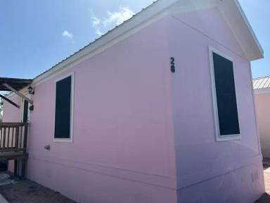Main picture of 2211 Ashberry Ave
